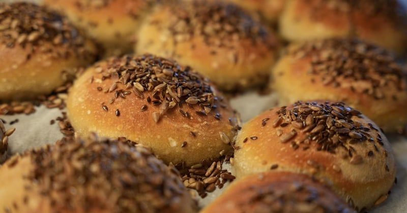 Le pain au levain séduit les boulangeries artisanales : la nouvelle tendance qui fait mouche